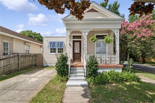 4238 Cadiz St, New Orleans, LA, 70125-4406 | Card Image