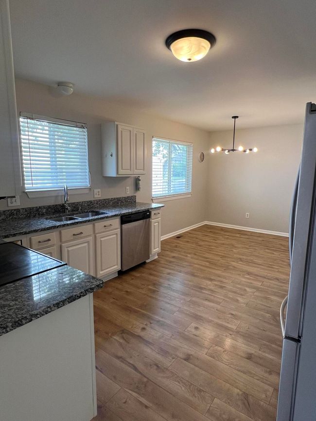 3381 Cromwell Rd, House other with 3 bedrooms, 3 bathrooms and null parking in Ann Arbor MI | Image 4