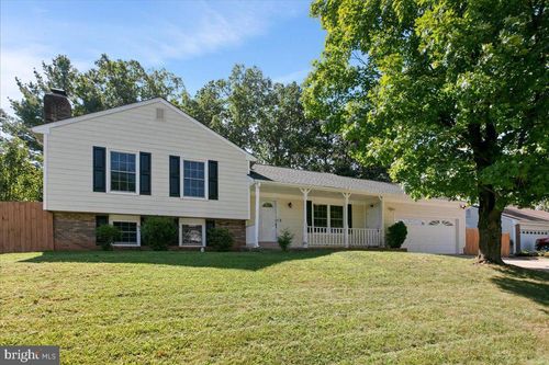 9529 Harvest Pl, MANASSAS, VA, 20110-6067 | Card Image