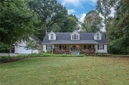 193 Ashley Ln, Mocksville, NC, 27028-5666 | Card Image