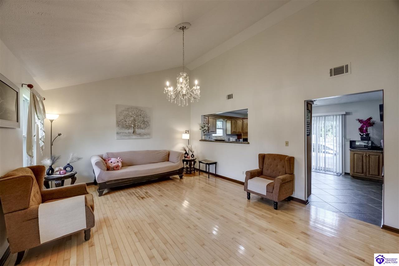 Residential in Jeffersontown 4