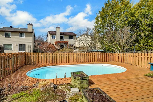 6106 Forestglen Cres, House other with 3 bedrooms, 3 bathrooms and 4 parking in Orleans ON | Image 27