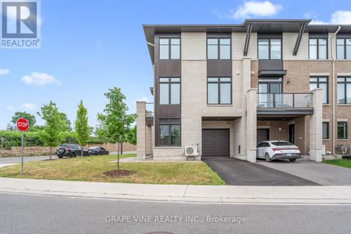 599 Cartographe St, Orléans, ON, K4A1J9 | Card Image