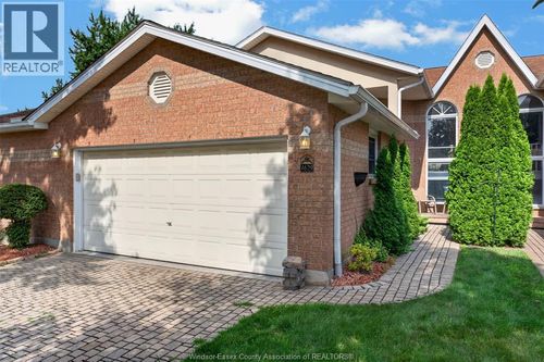 4629 Eagle Cres, Windsor, ON, N9G2N6 | Card Image