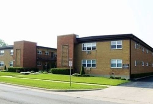 2f-8401 W Dempster St, Niles, IL, 60714-1464 | Card Image