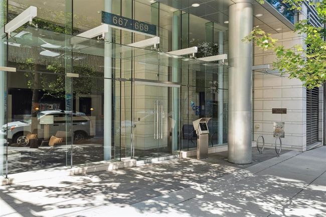 3701 - 667 Howe St, Condo with 3 bedrooms, 3 bathrooms and 2 parking in Vancouver BC | Image 23