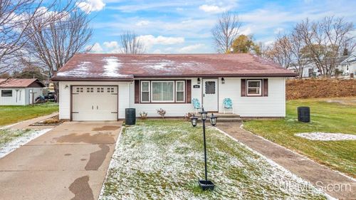 645 Quinnesec Avenue, Quinnesec, MI, 49876 | Card Image