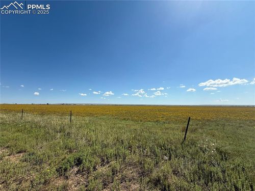 3255 N Log Rd, Calhan, CO, 80808-9375 | Card Image