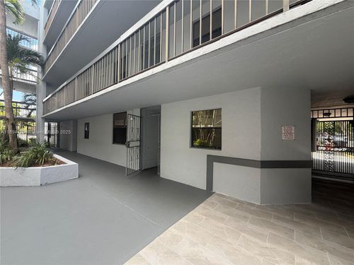 apt-1101-12209 Sw 14th Ln, Miami, FL, 33184-2806 | Card Image