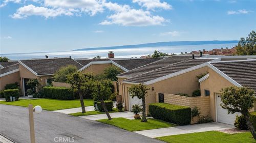 30991 Carrara Rd, Laguna Niguel, CA, 92677-2757 | Card Image