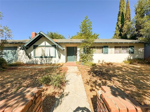 585 N Wendy Dr, Newbury Park, CA, 91320-3048 | Card Image