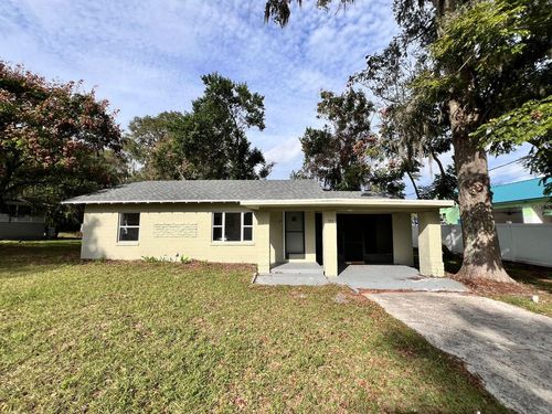 107 Oakland Dr, Deland, FL, 32720-7956 | Card Image