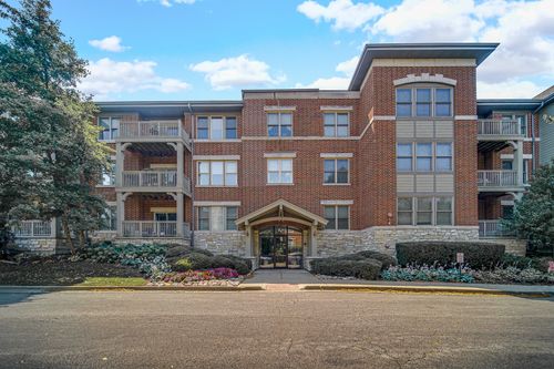 unit-205-275 E Railroad Ave, Bartlett, IL, 60103-4486 | Card Image