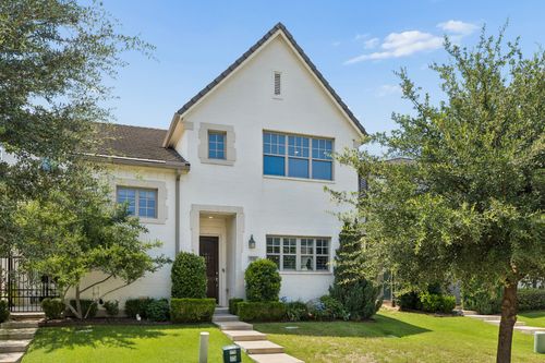 520 Sheer Bliss Ln, Fort Worth, TX, 76114-1255 | Card Image