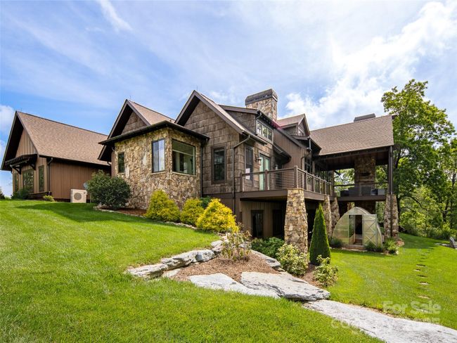93 N Snow Ridge Dr, House other with 5 bedrooms, 7 bathrooms and null parking in Hendersonville NC | Image 40
