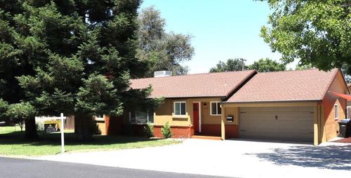 8725 Jonnie Way, Fair Oaks, CA, 95628-2924 | Card Image