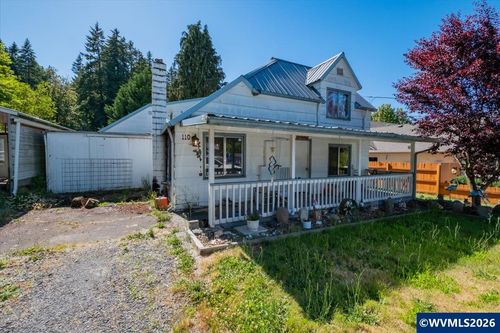 110 8th Ave, Sweet Home, OR, 97386-3401 | Card Image
