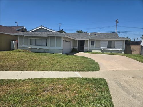 3721 La Colmena Way, Los Alamitos, CA, 90720-4148 | Card Image