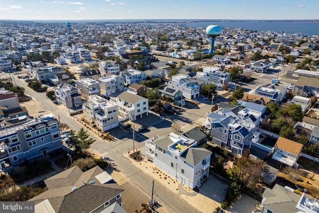15 15 Th St, House other with 4 bedrooms, 4 bathrooms and null parking in Surf City NJ | Image 51