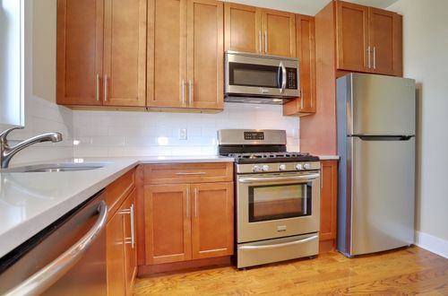 2-824 Washington St, Hoboken, NJ, 07030-7018 | Card Image