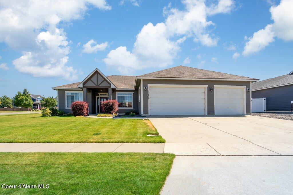 Polaris St, Rathdrum, ID 83858
