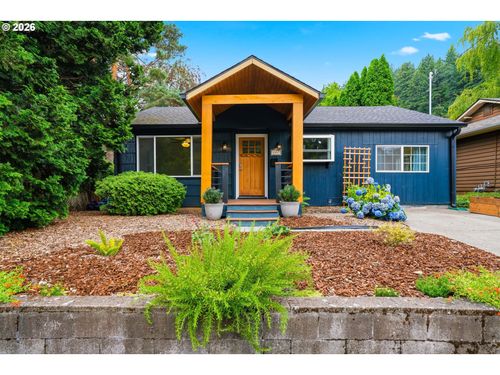 2057 Se 72nd Ave, Portland, OR, 97215 | Card Image