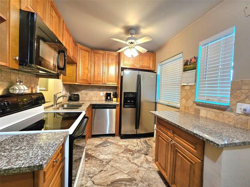apt-201-2141 Ne 1st Ct, Boynton Beach, FL, 33435-2315 | Card Image