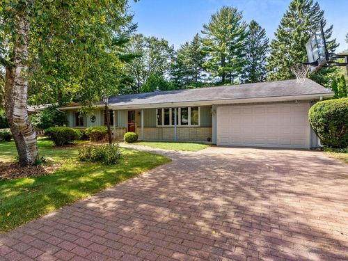 5010 S 8th Street, Wilson, WI, 53081 | Card Image