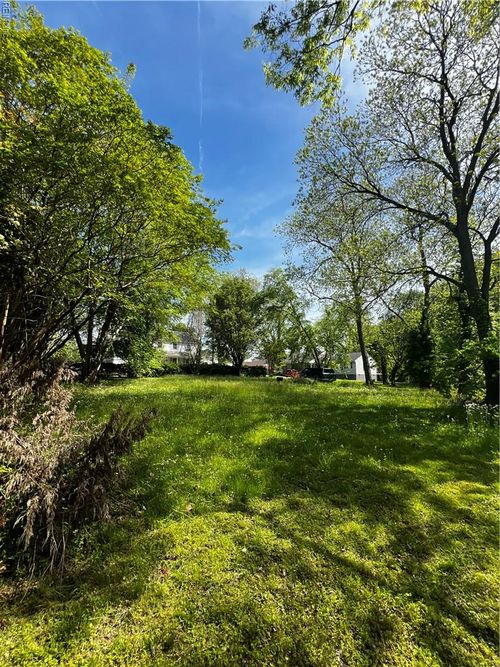 105 Prentiss Ln, Hampton, VA, 23669-2433 | Card Image