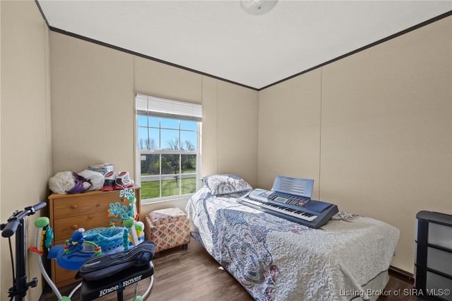 9409 S Horners Chapel Rd, Home with 3 bedrooms, 2 bathrooms and null parking in Pekin IN | Image 16