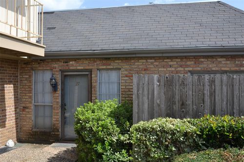 apt-27-6111 Beverlyhill St, Houston, TX, 77057-6644 | Card Image