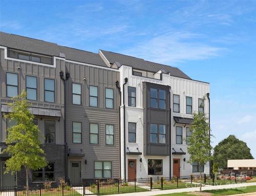 17-3610 S Tryon St, Charlotte, NC, 28217-1630 | Card Image