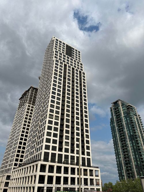 3605-36 Elm Dr W, Mississauga, ON, L5B0N3 | Card Image