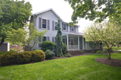 487 Dunbar Rd, Tallmadge, OH, 44278-2960 | Card Image