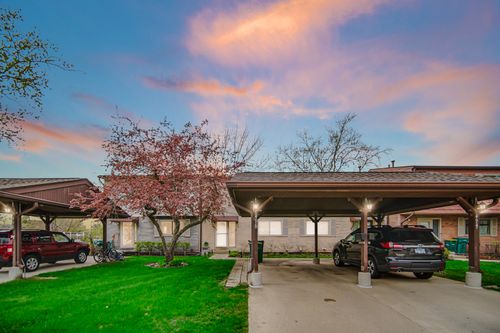 496-496 S Navajo Trl, Wheeling, IL, 60090-5132 | Card Image