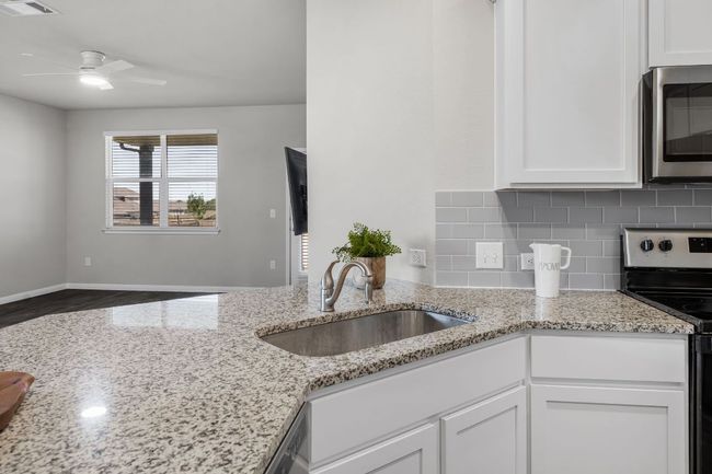 208 Bunting Ln, House other with 4 bedrooms, 2 bathrooms and 4 parking in Bertram TX | Image 16