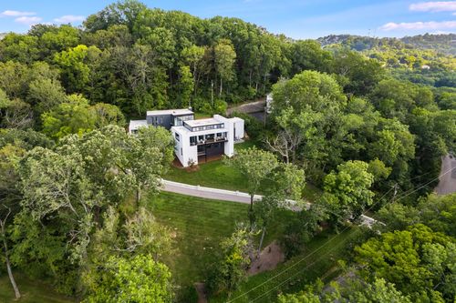 4606 Shys Hill Rd, Nashville, TN, 37215-4330 | Card Image