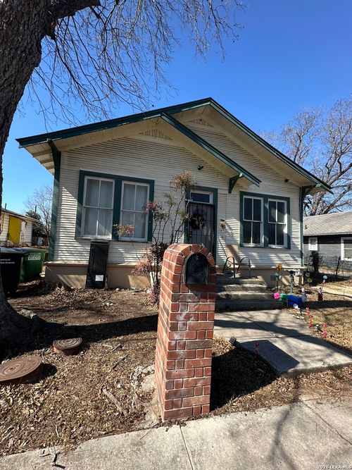 213 Lavonia Pl, San Antonio, TX, 78214-3534 | Card Image