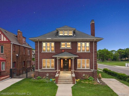 1755 W Boston Blvd, Detroit, MI, 48206-1773 | Card Image