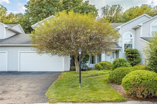 23 Cedarview, Perinton, NY, 14450 | Card Image