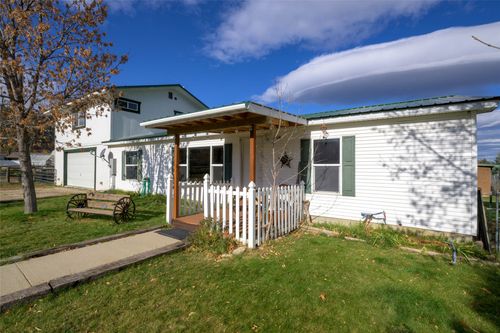106 Hale Ave, Darby, MT, 59829-9585 | Card Image
