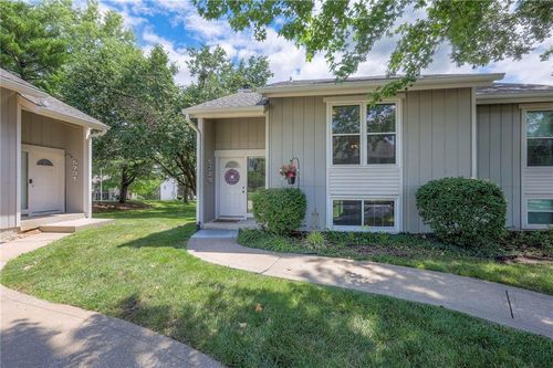 5729 N Oregon Ave, Kansas City, MO, 64151-2641 | Card Image
