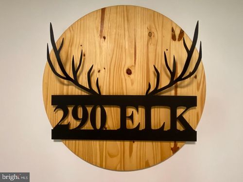 290 Elk Dr, Blakeslee, PA, 18610-7784 | Card Image