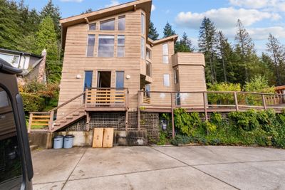 1135 Millstream Rd, House other with 4 bedrooms, 3 bathrooms and 4 parking in West Vancouver BC | Image 2