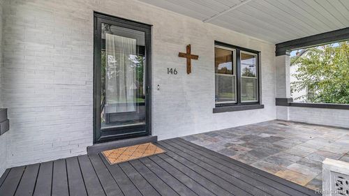 146 North Ave, Mount Clemens, MI, 48043-1715 | Card Image