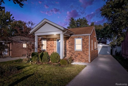 23020 Albion Ave, Farmington Hills, MI, 48336-3608 | Card Image