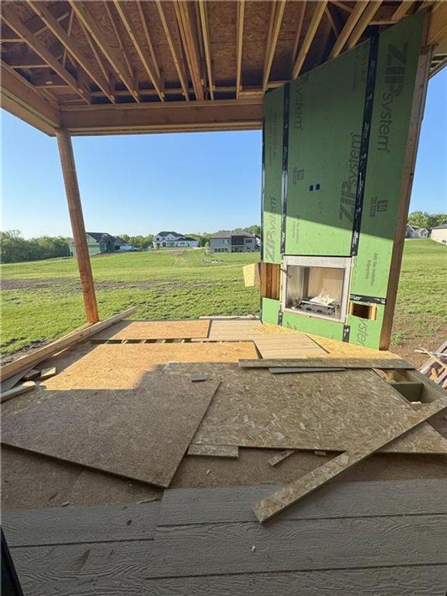 565 Southshore Dr, House other with 4 bedrooms, 3 bathrooms and null parking in Lake Winnebago MO | Image 4