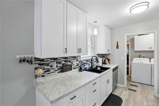 5945 Cindy Dr, House other with 4 bedrooms, 2 bathrooms and null parking in West Carrollton OH | Image 11