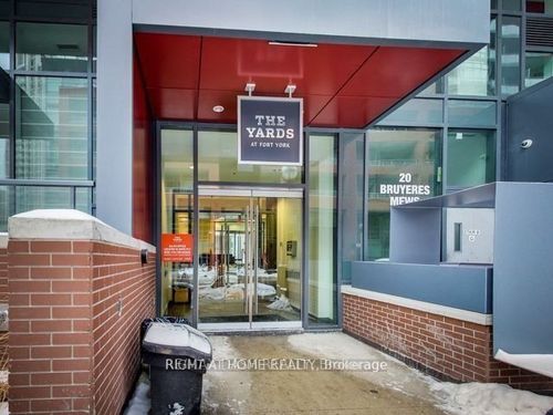 1210-20 Bruyeres Mews, Toronto, ON, M5V0G8 | Card Image