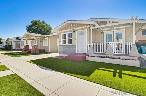 4566 32nd St, San Diego, CA, 92116-4414 | Card Image